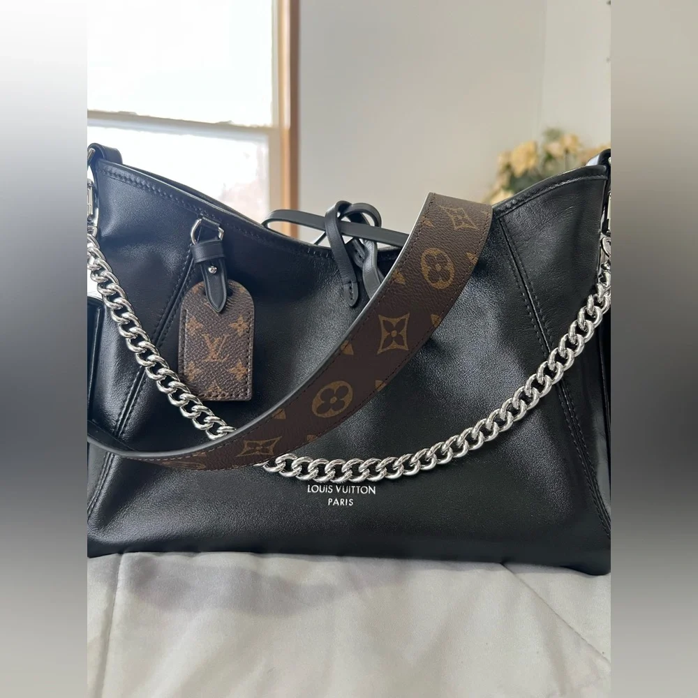 Black Leather Shoulder Bag with Monogram Strap - Picture 1 of 11